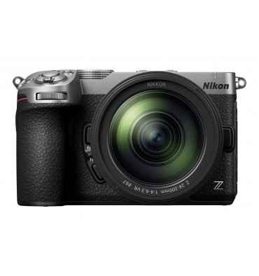 NIKON Z5IIC kit 24-200mm f/4.0-6.3 VR srebrn